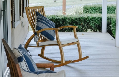 Mattawana Casa | Studebaker House - Streamside