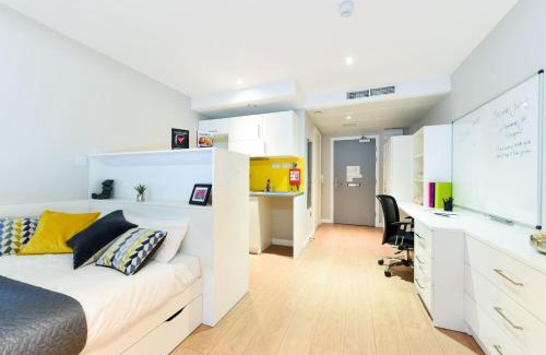 East End Apartamento | Student Only Merchant Studios in Glasgow