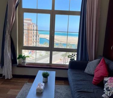 Bay La Sun Apartamento | studio marina towers for family
