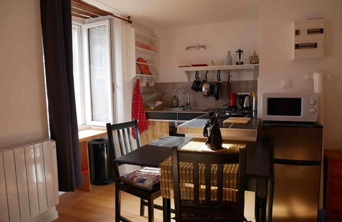 Le Palais Apartamento | Studio à 200M à pieds de l'embarcadère