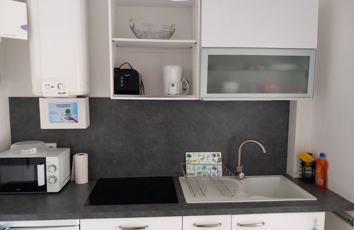 Saint-Nazaire Apartamento | Studio à 40 Mètres de la Plage