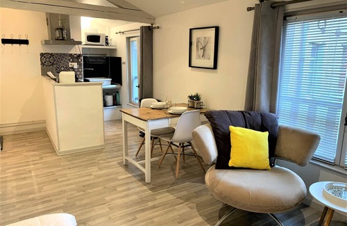 Cahors Apartamento | Studio 1*, impasse de la Chantrerie, floor 3