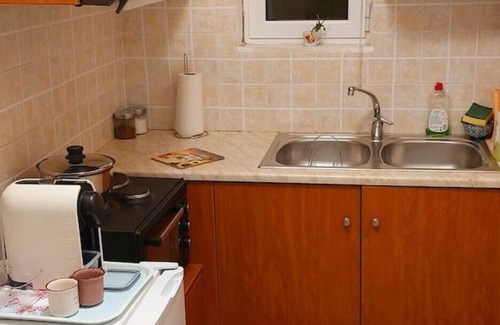 Lamia Apartamento | Studio 1 in a tranquil neighborhood close to TEI/center