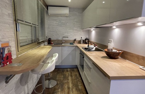 La Bocca Nord Apartamento | Studio 10 minutes from the beaches of Cannes in a private family property.