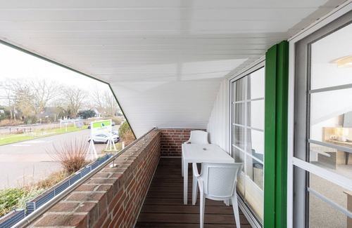 Dorumer Neufeld Apartamento | Studio 121. With balcony and stylishly furnished.
