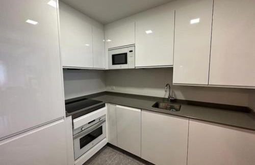 Haro Apartamento | Studio 14 + garaje incluido. Nuevo, elegante, acogedor.