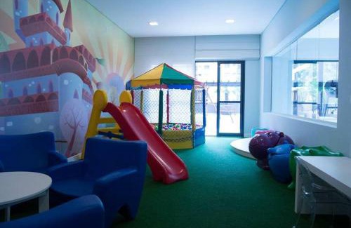 Bigorrilho Apartamento | Studio 1703 Maravihoso no Champagnat Parque Barrigui
