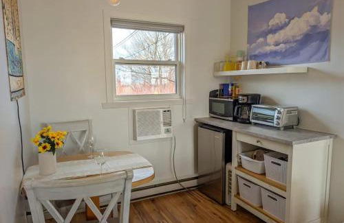 Ste Anne de Beaupre Apartamento | Studio 18 - 2 min du Bord de l'eau Foyer & Barbecue