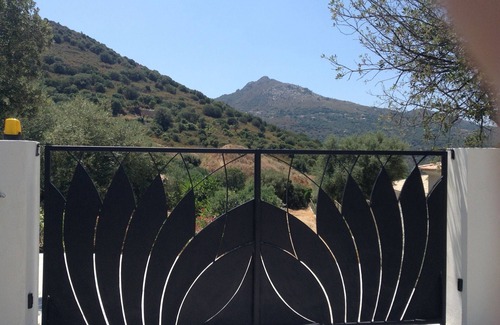 Santa-Reparata-di-Balagna Apartamento | Studio 2 km from the beach wifi and parking
