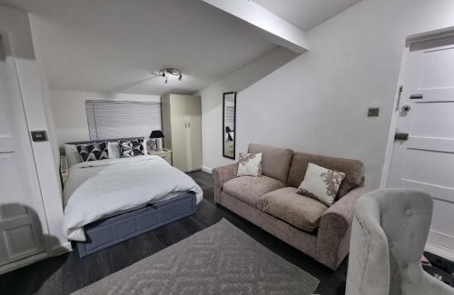 Green Street East Apartamento | Studio 2 min walk to Upton Park Station