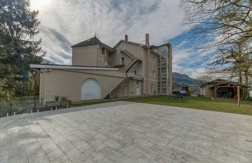 Arvillard Apartamento | Estudio '211' con piscina compartida, terraza compartida y Wi-Fi