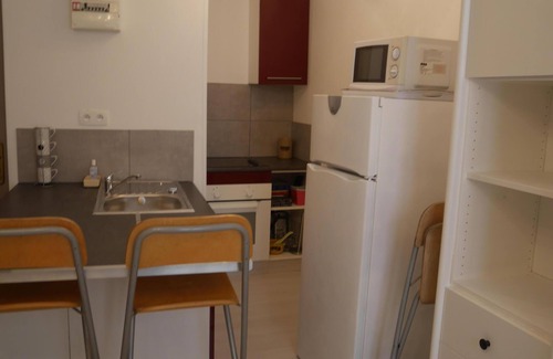 Pont-Saint-Esprit Apartamento | estudio 25 m2 amueblado reformado