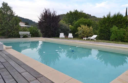 Evenos Casa | Estudio 28m ² en villa de Var Tranquilo y Piscina.