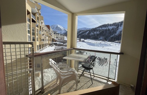 Isola Apartamento | Studio 4 people isola 2000 snow front shopping mall