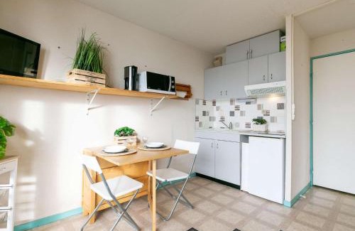 Pla d'Adet Apartamento | Studio 4 pers. avec balcon et accès direct aux pistes à Saint-Lary-Soulan - FR-1-296-488