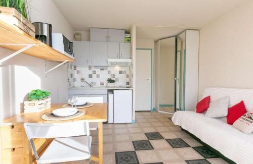 Pla d'Adet Apartamento | Studio 4 pers. avec balcon et accès direct aux pistes à Saint-Lary-Soulan - FR-1-296-488