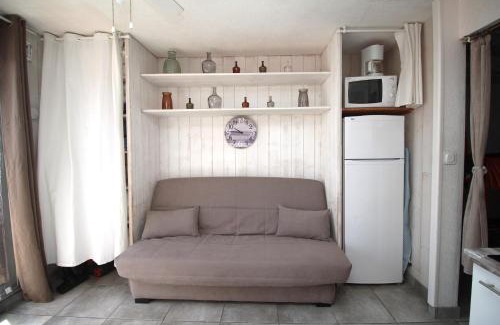Les Arenes Apartamento | studio 4 personnes dans une residence avec piscine plus parking