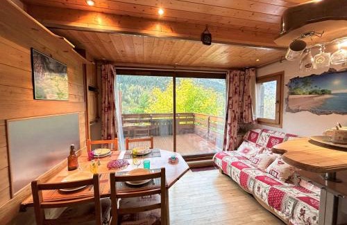 Meribel Centre Apartamento | Studio 4 pers, proximité commerces et pistes, parking, terrasse Ouest, piscine l'été - Méribel - FR-1-180-608