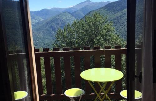 Ax-les-Thermes Apartamento | Studio 4 pers vue magnifique 100m des pistes