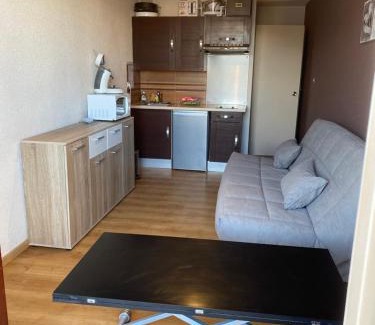 Ax-les-Thermes Apartamento | Studio 4 pers vue magnifique 100m des pistes