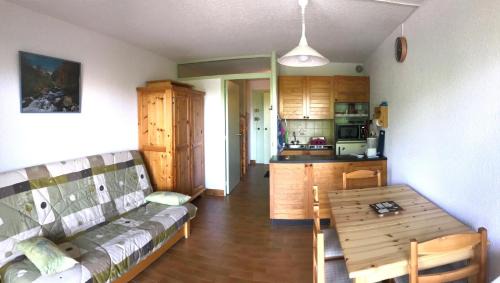 Ancelle Apartamento | studio 4 personnes rez de jardin a Ancelle 05260