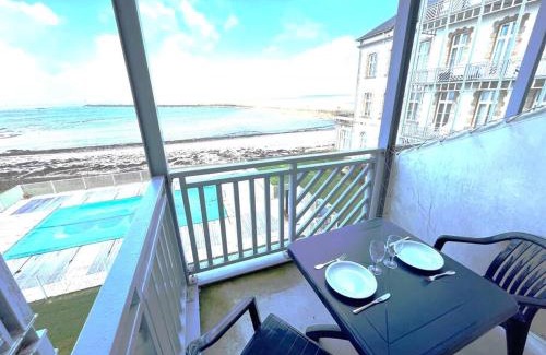 Le Croisic Apartamento | Studio 421 face à l'océan avec piscine,accès plage
