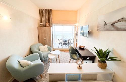 Le Croisic Apartamento | Studio 421 face à l'océan avec piscine,accès plage
