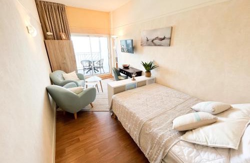 Le Croisic Apartamento | Studio 421 face à l'océan avec piscine,accès plage
