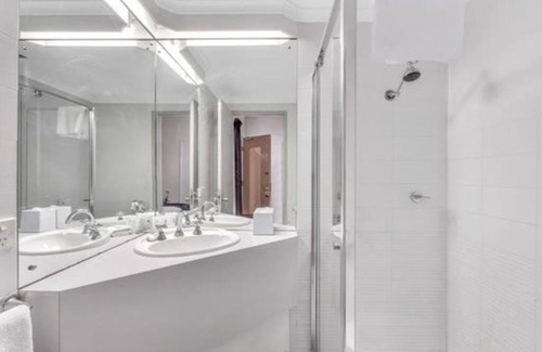 Adelaide Central Business District Apartamento | Studio 431/247 gouger st ex hotel room in city