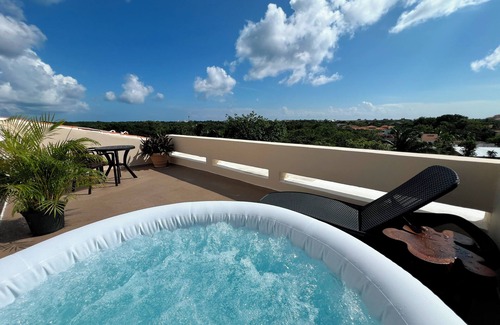 Puerto Aventuras Apartamento | Studio 55 Private HotTube
