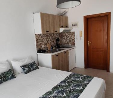 Nea Khili Apartamento | stuDio 57 9
