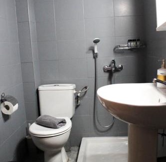 Nea Khili Apartamento | stuDio 57 9