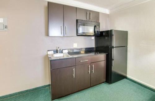 Fort Worth Hotel | Studio 6-Fort Worth, TX - West Medical Center