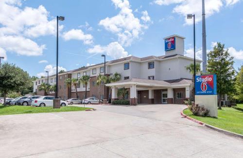 Lafayette Hotel | Studio 6-Lafayette, LA - Broussard