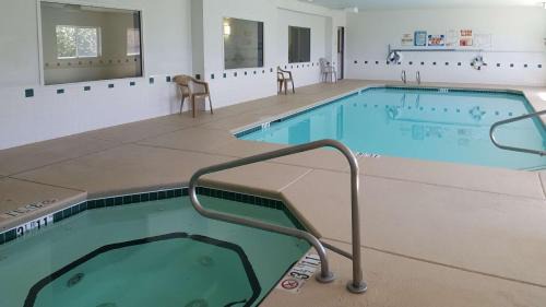 Las Cruces Hotel | Studio 6 Las Cruces, NM Telshor