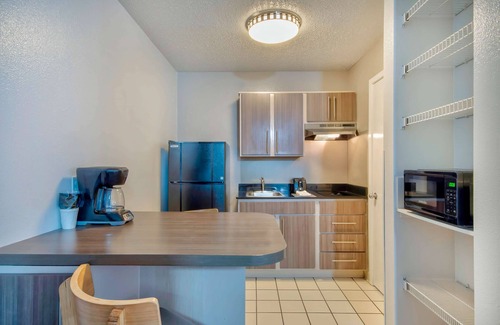Medical Center District Hotel | Studio 6 San Antonio, TX - Medical Center