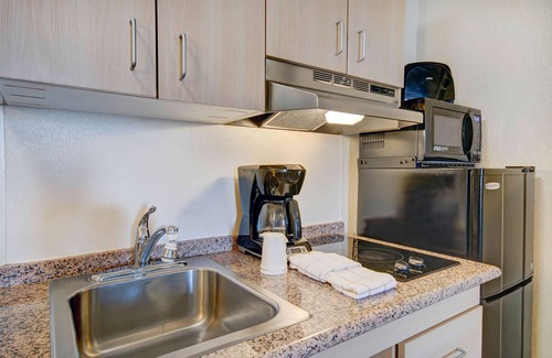 Tucson Hotel | Studio 6 Tucson, AZ - Irvington Road