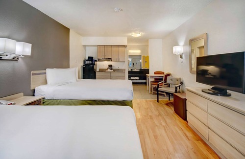 Tucson Hotel | Studio 6 Tucson, AZ - Irvington Road