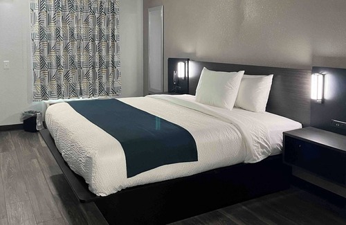 West Columbia Hotel | Studio 6 West Columbia, SC - Airport