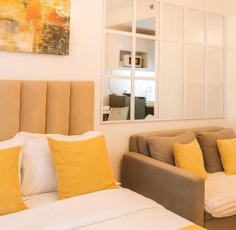 South Triangle Apartamento | Studio 7 Residential Building
