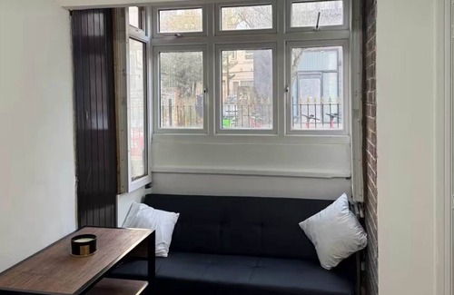 Kilburn Apartamento | Studio A– Elegant Chic Retreat Near London Landmarks