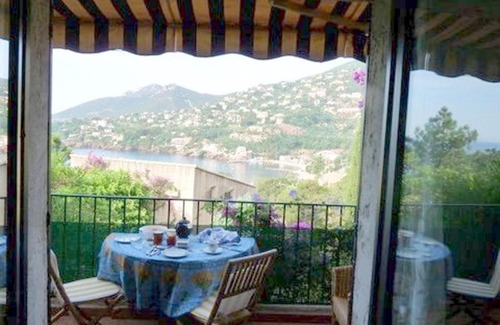 Theoule-sur-Mer Apartamento | Studio a Theoule sur Mer a 400 m de la plage avec vue sur la mer terrasse amenagee et wifi
