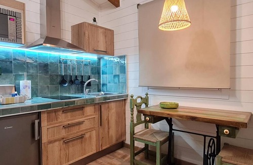 Hoya de los Patos Apartamento | Estudio 'Aitana' con piscina compartida, Wi-Fi y aire acondicionado