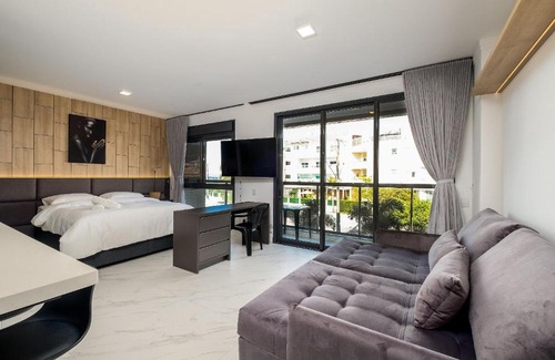 Lagoa Pequena Apartamento | Studio alto padrão pé na areia em Floripa IRB205