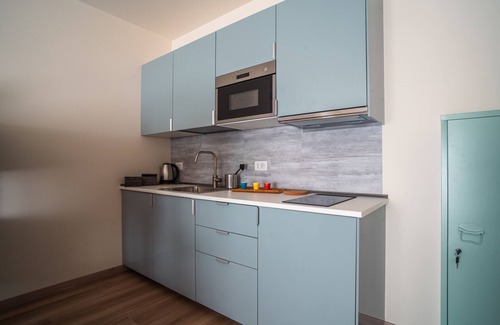 Gargagnago di Valpolicella Apartamento | Studio Apartment 'Jala' with Shared Terrace, Wi-Fi and Air Conditioning