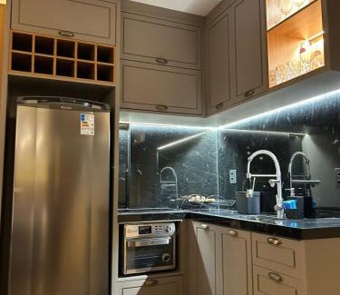 Duque de Caxias Apartamento | Studio-Apartamento de Alto Padrao
