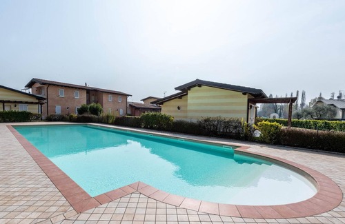 Crociale Apartamento | Apartamento estudio 'La Corte Holiday House' con piscina y Wi-Fi
