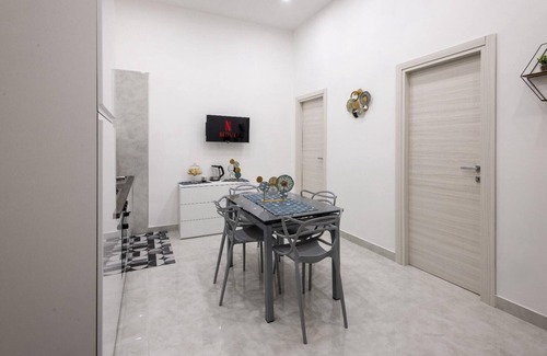 Afragola Apartamento | Studio apartment 1 sleeps 5 Afragola (Na)
