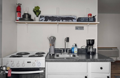 Moorcroft Apartamento | Studio Apartment #3 In Moorcroft Wyoming Located Near Keyhole Lake