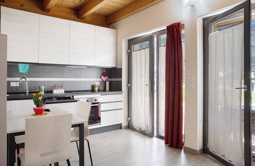 Talamona Apartamento | Estudio 'Agriturismo L'isola Del Cavallo 4' con vistas a la montaña, jardín compartido y Wi-Fi